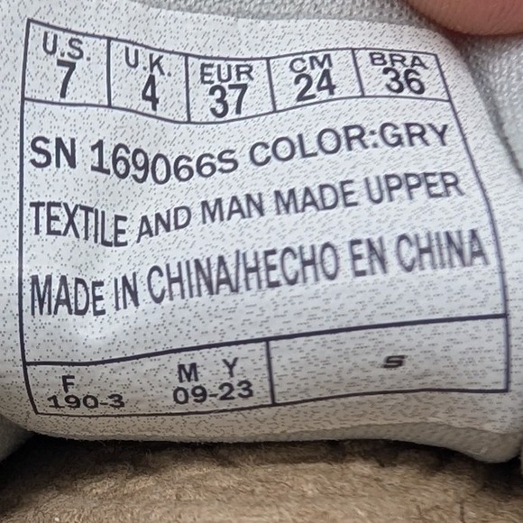 Skechers Women's Gray Lace Up Sneakers Size 7 D'Lites Max Cushioning - Picture 2 of 10